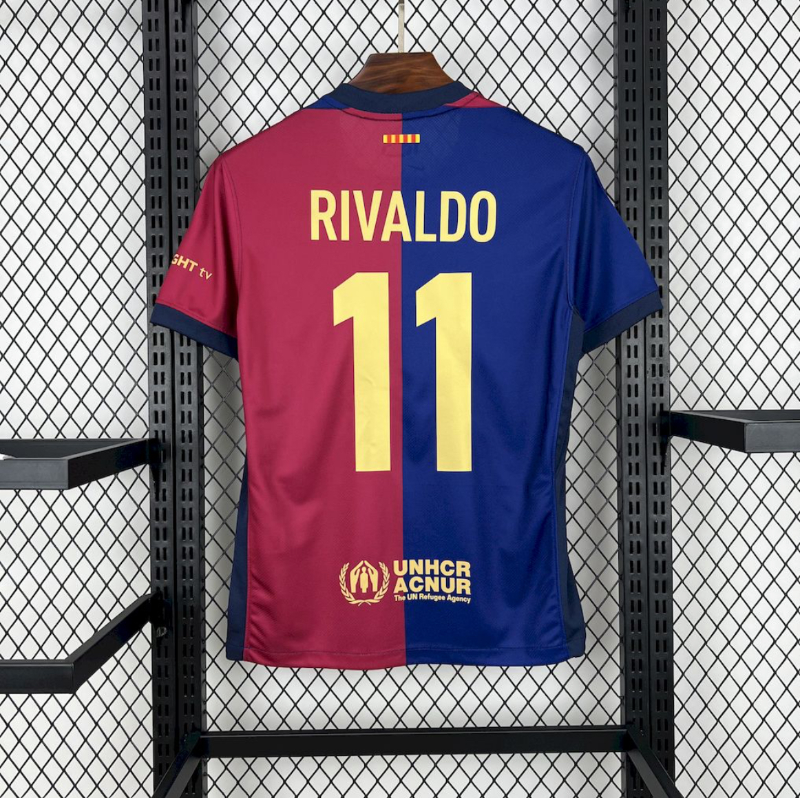 تيشيرت برشلونة 