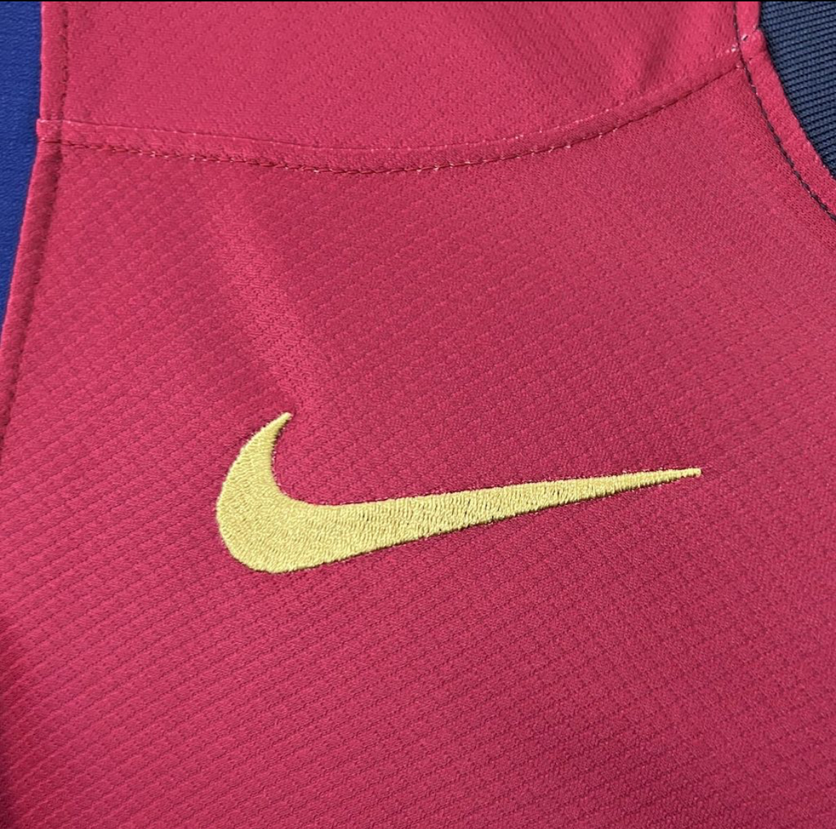 تيشيرت برشلونة 