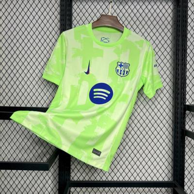 تيشيرت برشلونة 