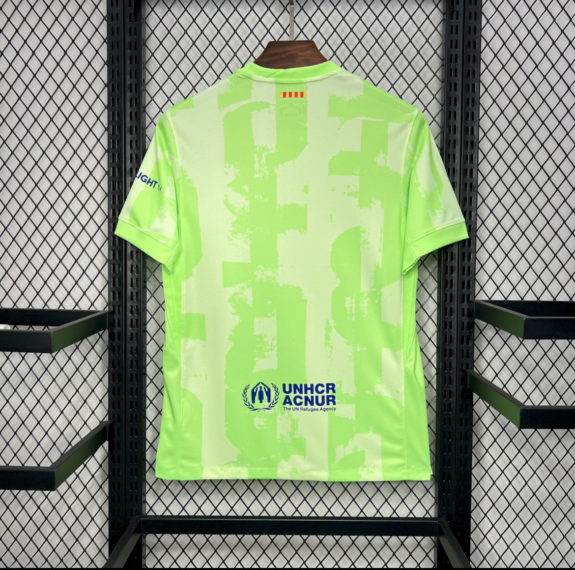 تيشيرت برشلونة 